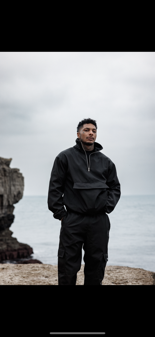 KOLD BREEZE 1/4 Zip Windbreaker - Black